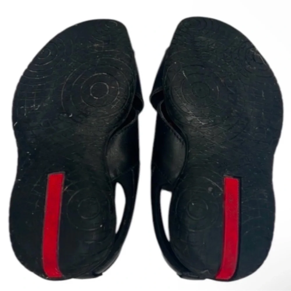 Authentic Prada luxury designer brand toddler boys black leather sandals sz 9